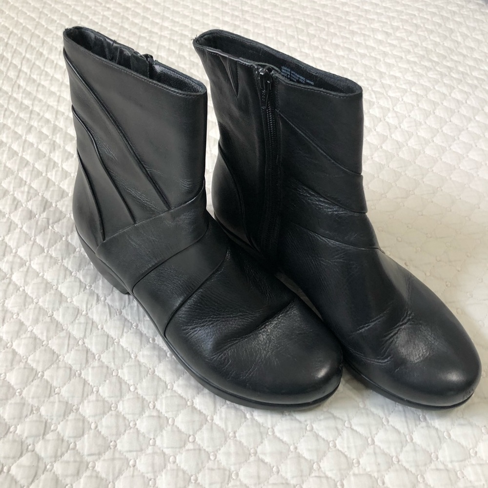 UC 24/7 Boots - Picture 3 of 7